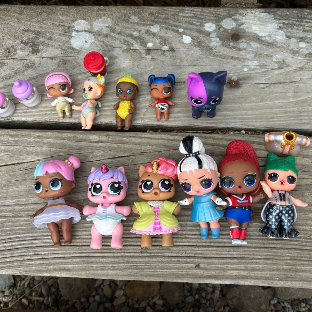 LOL SURPRISE Minion Dolls Lot Of 11 Dolls Unicorn Babies